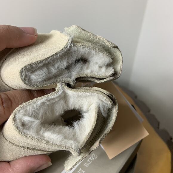 NEW! Leather Zara Soft Cat Boots - Picture 3 of 7